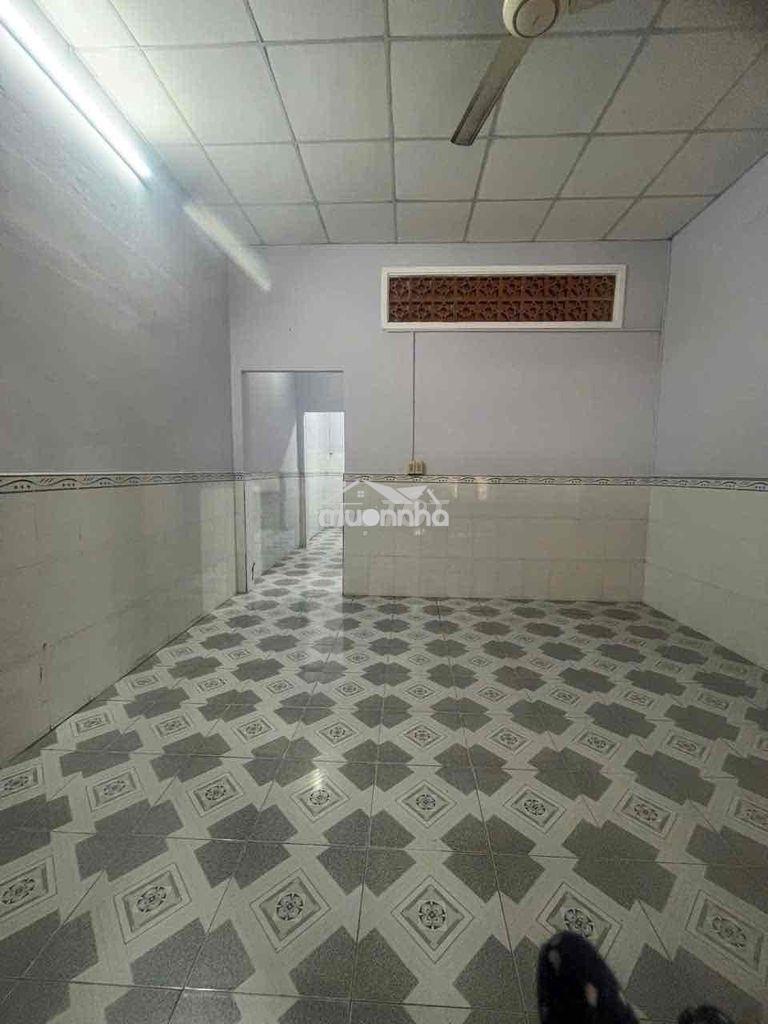 Nhà nguyên căn 4x10m - 1 phòng 4,5tr/ tháng