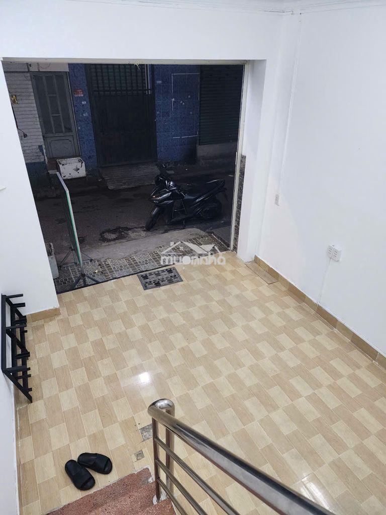 Cho thuê nhà quang trung hẻm 6m thông 2pn, 2wc  - 3