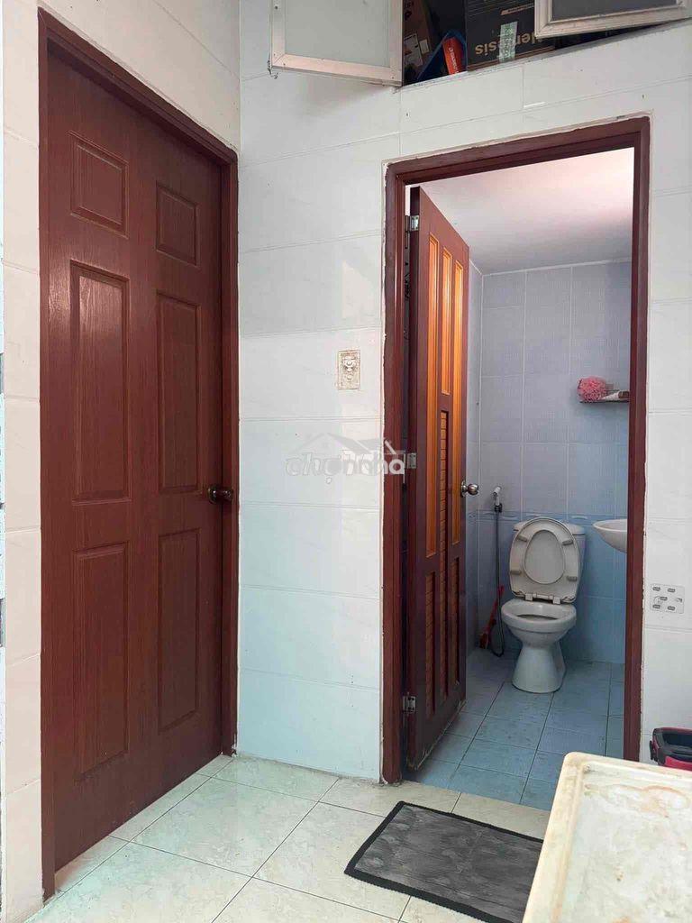 Nhà nguyên căn hẻm xe tải lý thường kiệt - 4