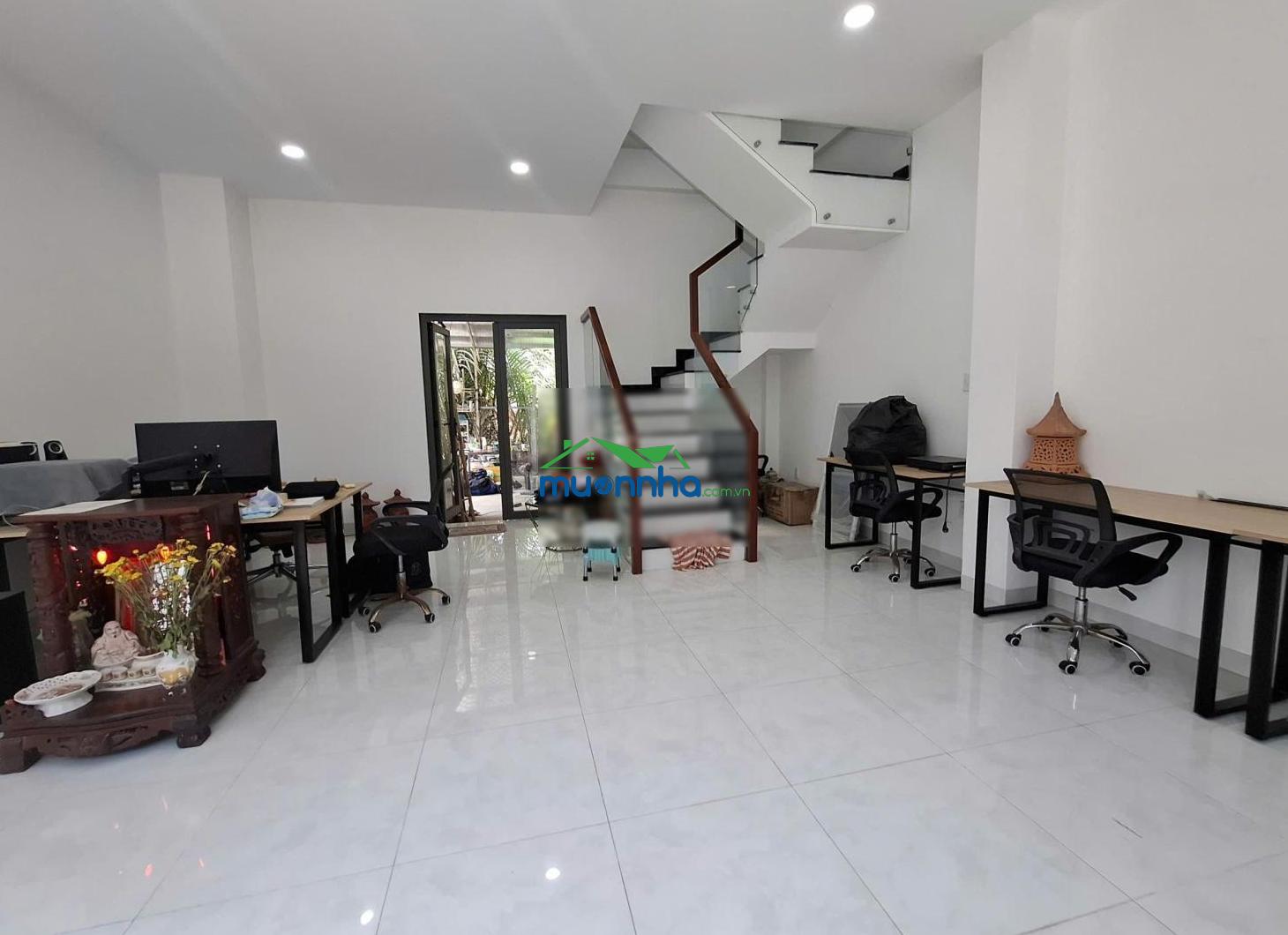 Giảm sâu chỉ 5.3 tỷ. dt 104,6m2 nhà 3 tầng st. hẻm oto huỳnh tấn phát. tt nhà bè - 3