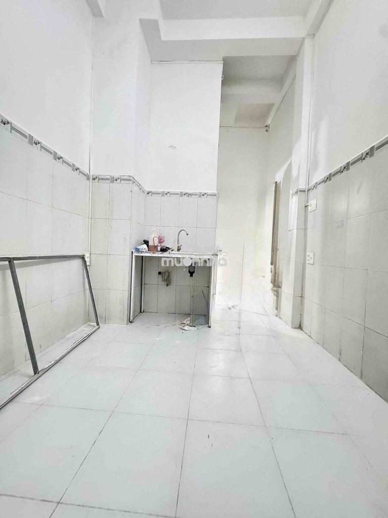 🏡 Cho thuê nhà nguyên căn – đường nguyễn tiểu la - quận 10  📐 diện tíc - 3