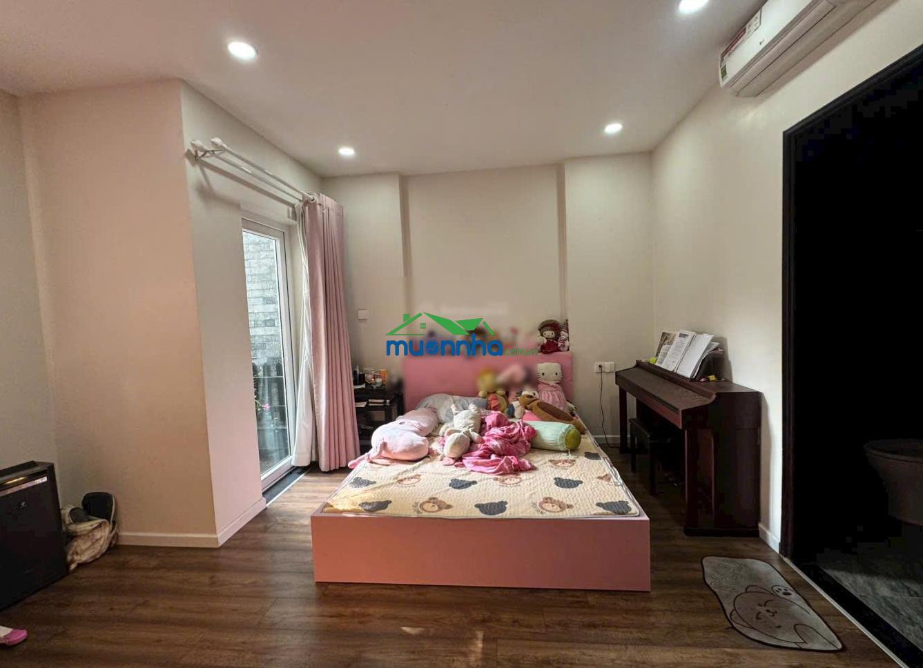 Bán nhà đẹp kdc bình hòa đường 10m, ô tô ngủ trong nhà giá 13,5 tỷ, còn thương lượng