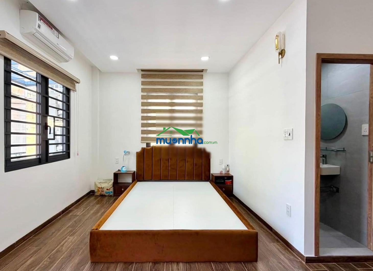 Hẻm ô tô nguyễn thái sơn, ngay đh công nghiệp, 3 tầng, nhỉnh 5 tỷ