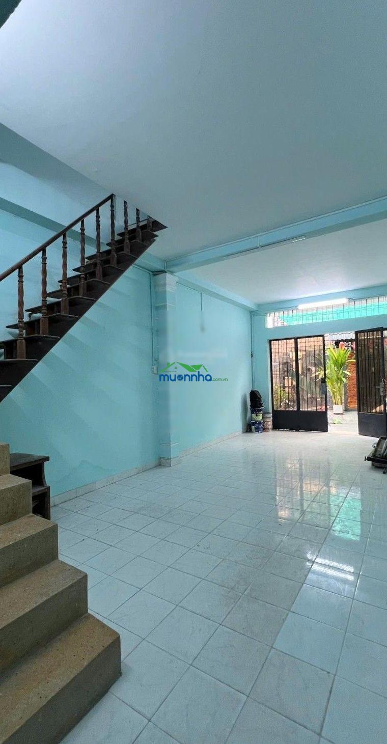 Hẻm ô tô 5m - chợ xóm mới - 81m2 - chỉ 6 tỷ 3 - 4