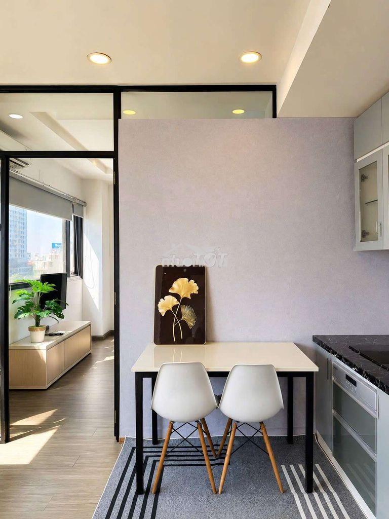 Cho thuê căn hộ 45m2 cửa sổ lớn view đẹp gần kênh nhiêu lộc tại quận 3 - 4