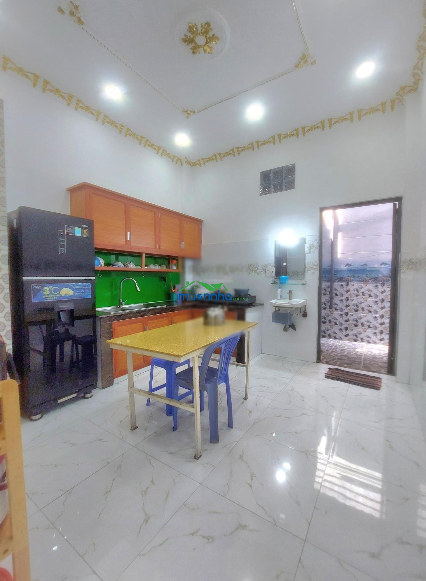 Chủ định cư mỹ cần bán gấp nhà khu tên lửa 100m2 kề aeonmall bình tân