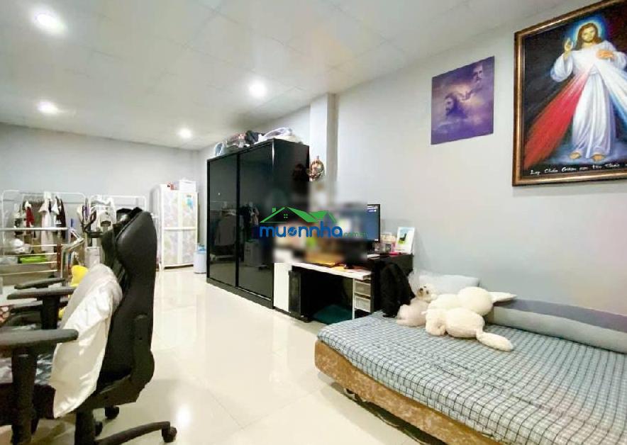 Bán nhà mới 2 tầng đẹp ở ngay - trung tâm quận 10 - ngay lê hồng phong với hùng vương - 46m - h - 2