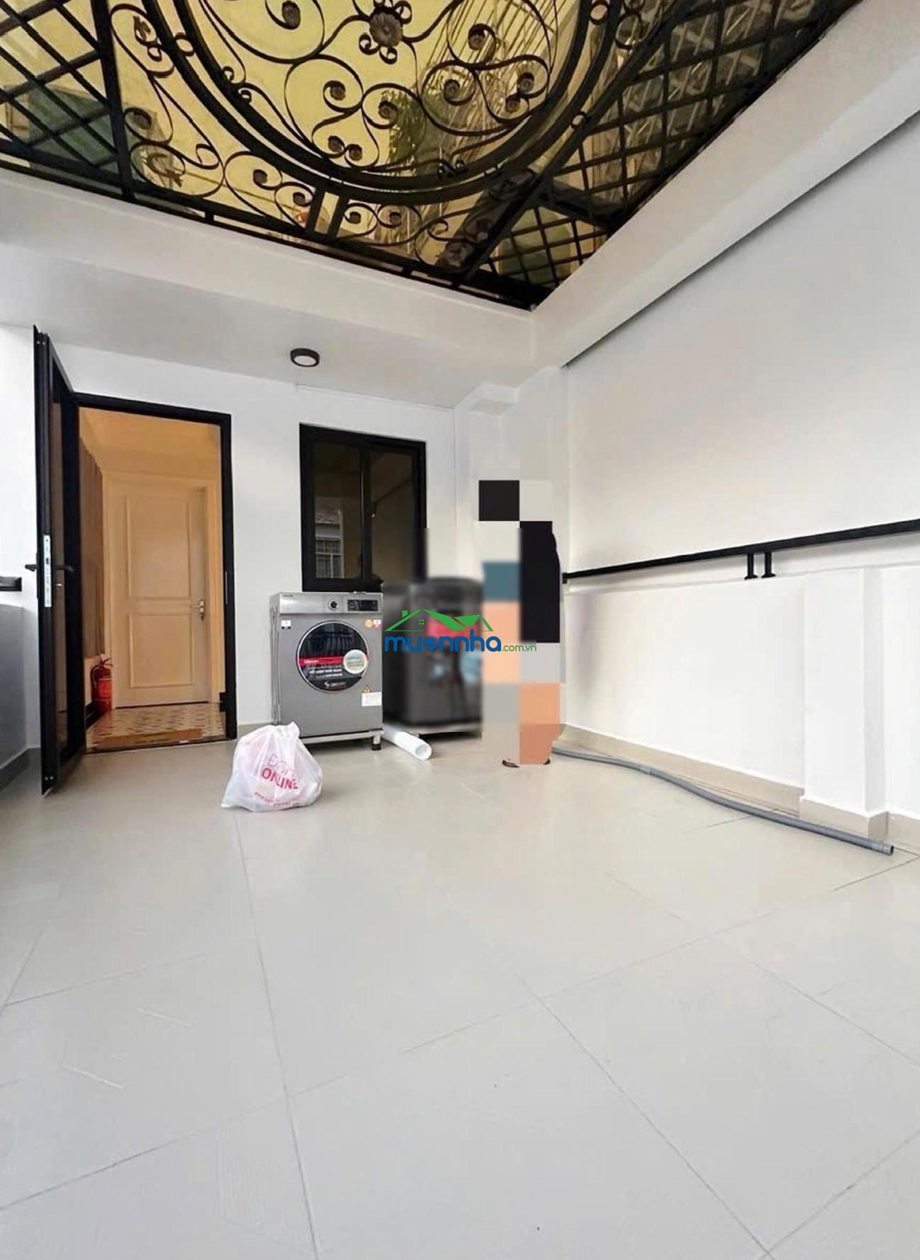 Nhà mới đẹp ở ngay, sát q1, hẻm xe hơi, nhỉ nhỉnh 9t - 3