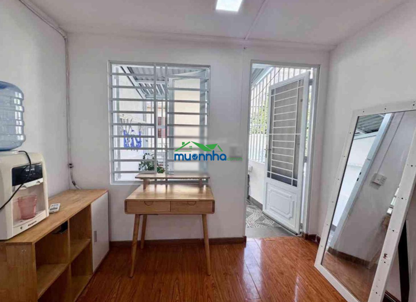Xô viết nghệ tĩnh - bình thạnh - hẻm an ninh - dt 46 m2 - chỉ 5,x tỉ, tl. - 4