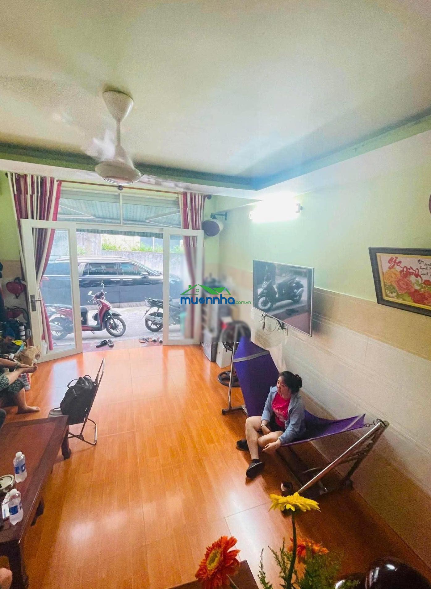 Hẻm 36 thoại ngọc hầu dt: 4,5x18m (3 lầu + sân thượng) nhà mới - 9.3 tỷ thương lượng