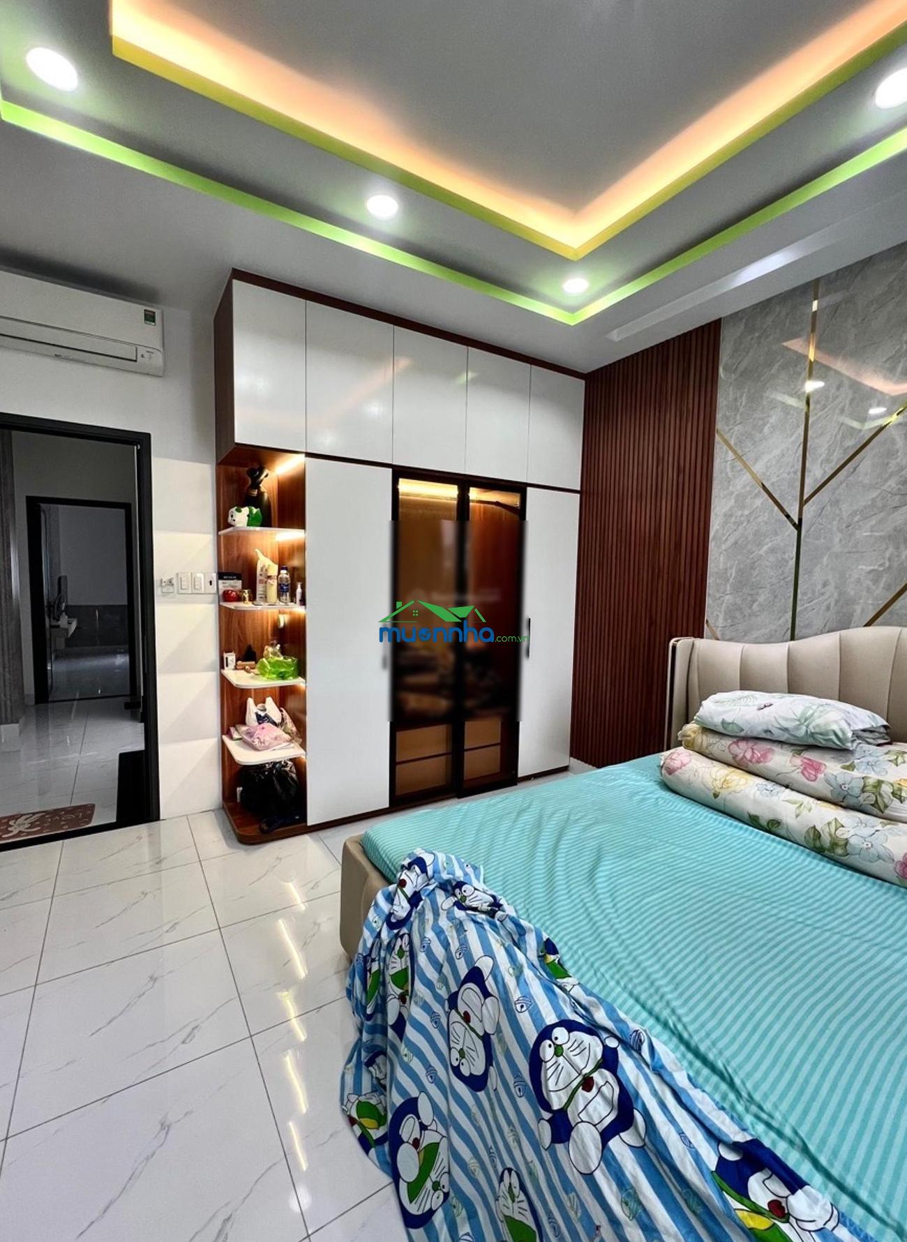 Nhà 5 tầng. dt 4x15m. 5 tỷ hơn. hẻm xe tải. hương lộ 2. lê đình cẩn. bình trị đông. quận bình tân.