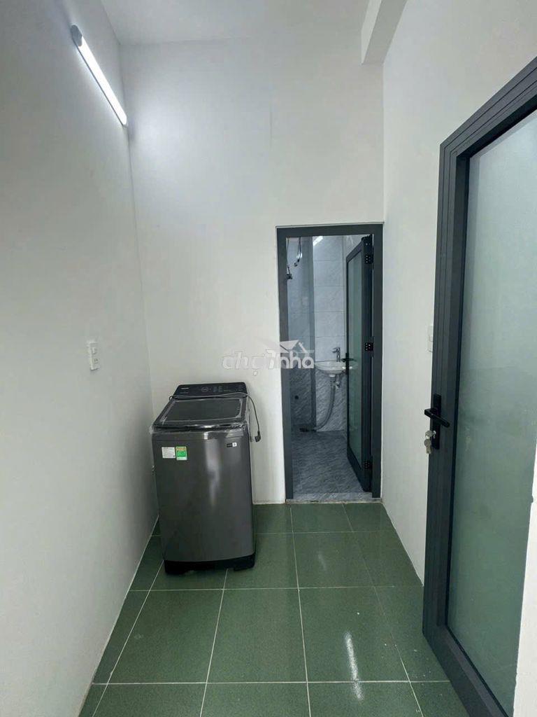 Nhà 3 tầng 4pn mt mỹ khê gần biển - 3