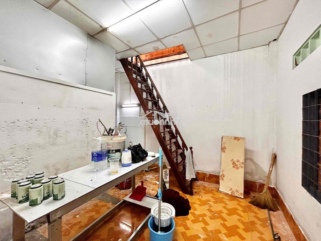 Cho thuê nhà nguyên căn hẻm 619 phạm thế hiển q8 - 1 trệt 1 lửng - 4
