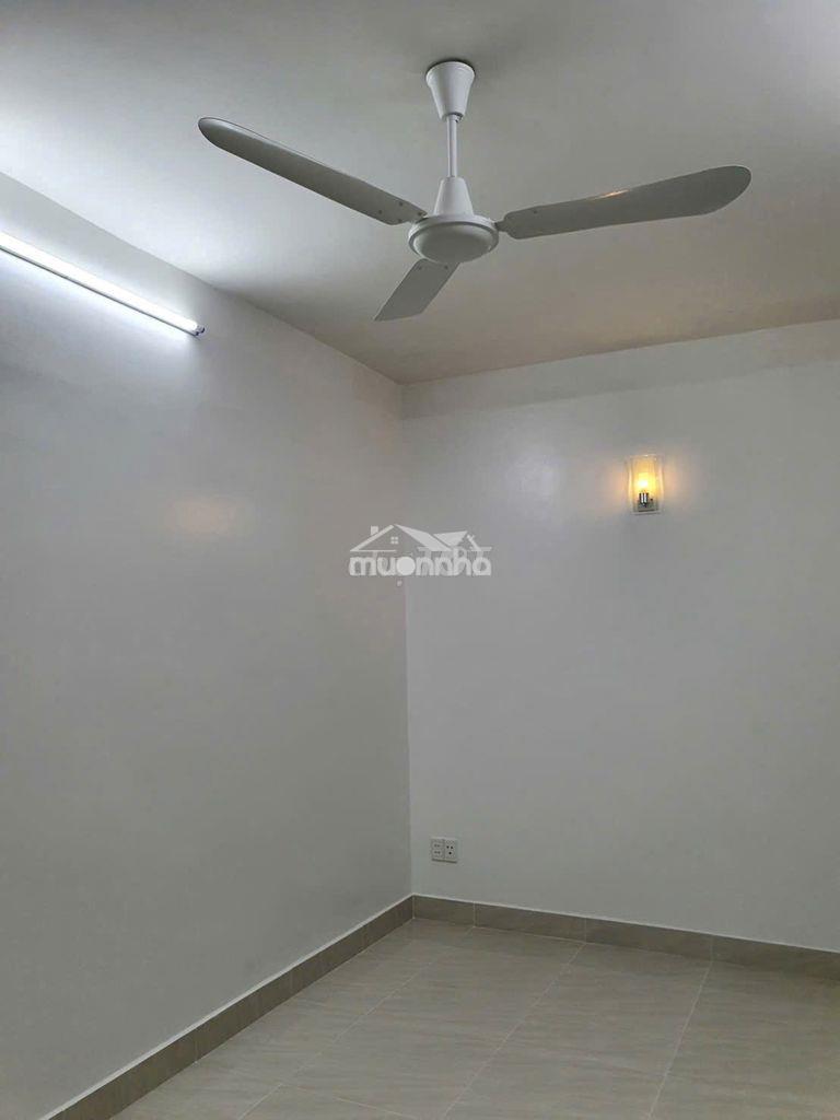 Căn hộ cc đồng diều tọa lạc tại cao lỗ, quận 8, tp.hcm. 75m2