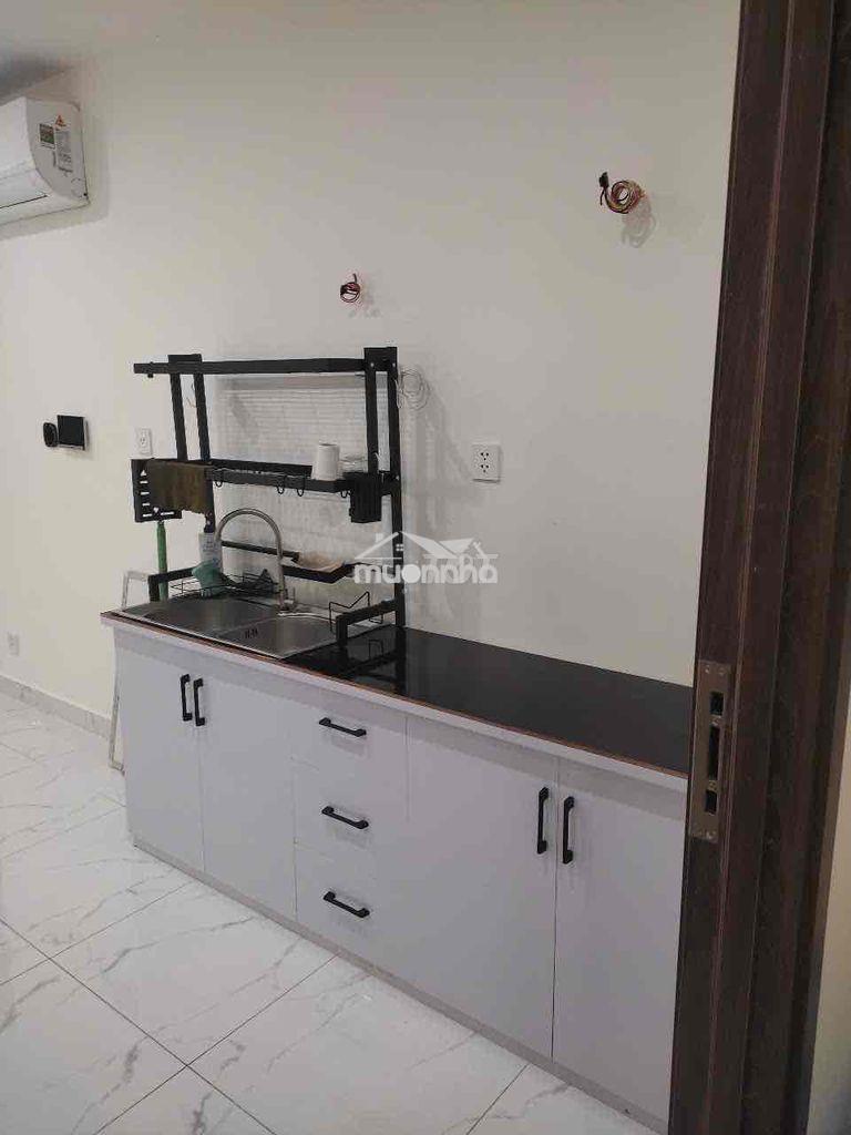 Cho thuê căn hộ studio có kệ bếp, máy lạnh - 2
