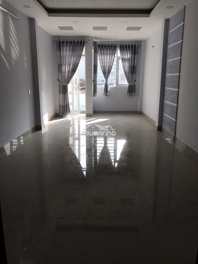 Cho thuê tầng 2 50m2 giá 6tr