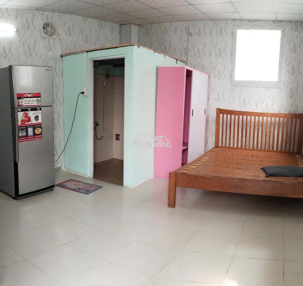 Cho thuê phòng mt 241 đinh bộ lĩnh, 20m2, đủ nội thất cơ bản,wcr,3.8tr - 4