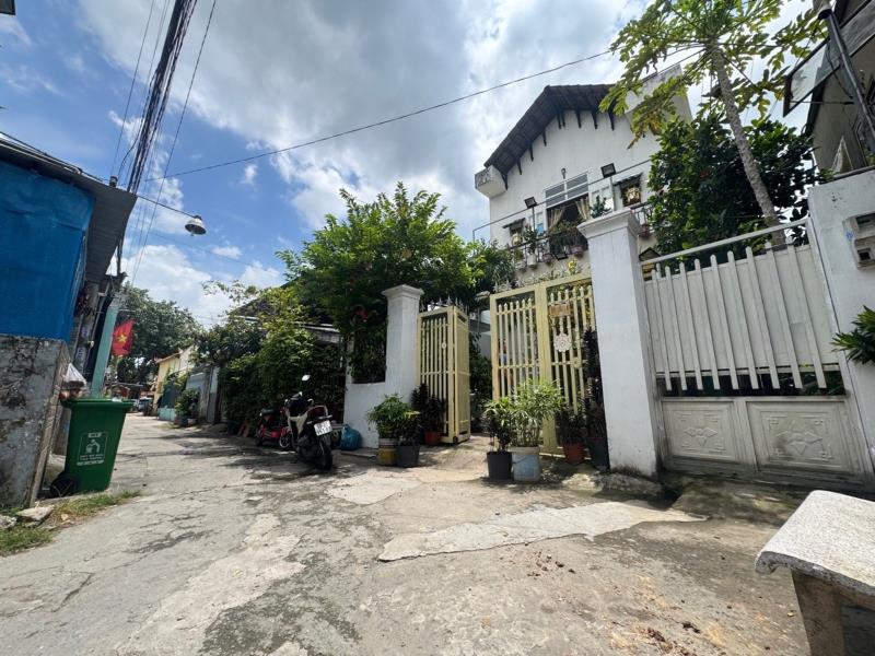 Nhà 2 tầng 190m² (ngang 7m × 27.5m )– 8pn ngay ngã tư huỳnh thị na _đặng thúc vịnh chợ thới tứ hóc môn – chỉ 6 tỷ!