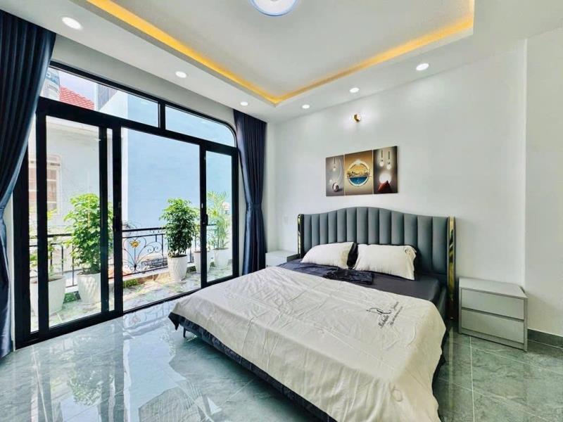 Bán nhà sát mặt tiền - 3tầng - 3pn - gần cv làng hoa - full nội thất - 4