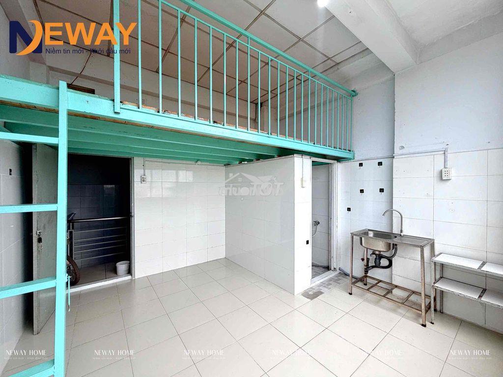 Giá rẻ - phòng rộng gác cao - rộng 30m2 - cửa sổ trời - aeon tân phú ‼️ - 2
