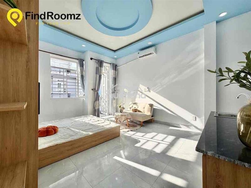 Studio full nội thất có ban công – mặt tiền lê văn việt – gần vincom,