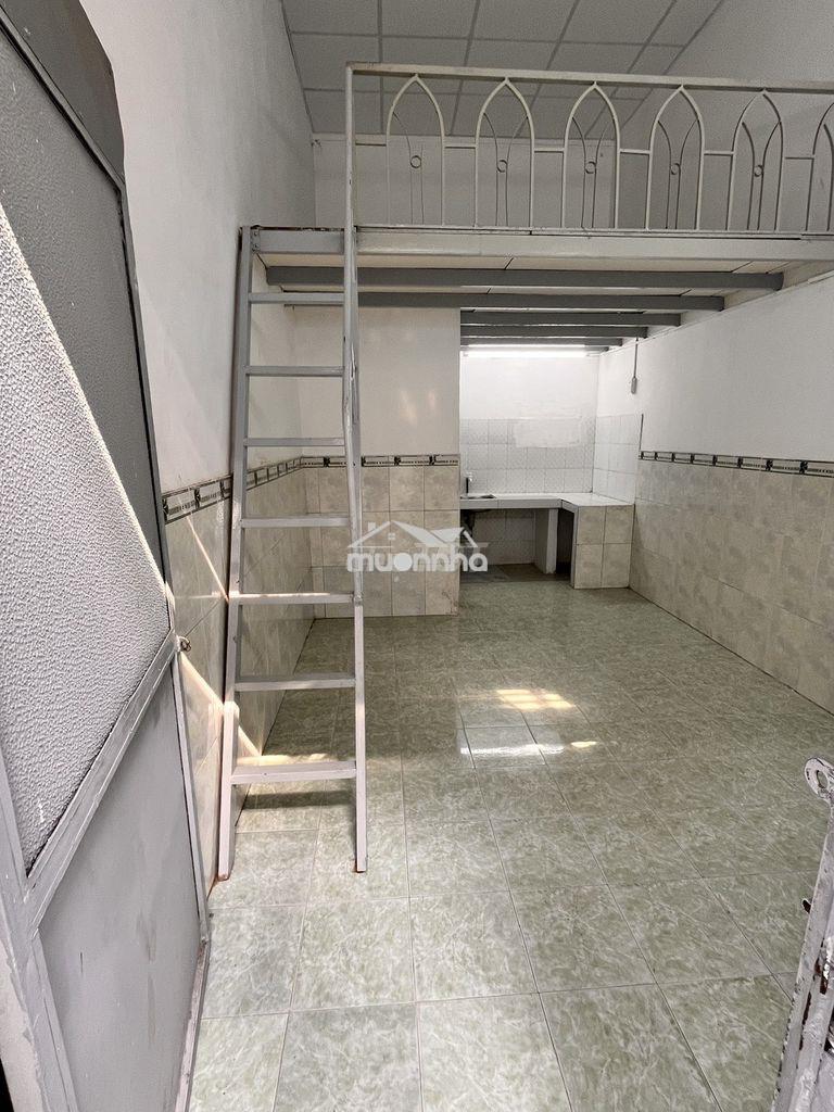 Phòng trọ đại học kinh tế luật 22m2 - 2