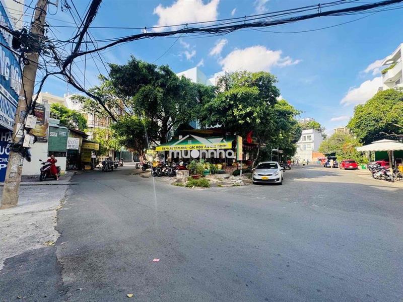 Tiền ít thịt nhiều- chỉ 4.95 tỷ (4.3*16m )  ngay chợ phạm văn bạch