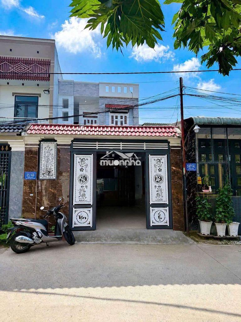 Nhà lầu gần ubnd phường tân đông hiệp