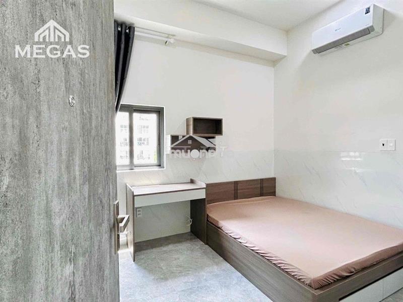 Studio nằm ngay đh spkt & đh ngân hàng & ga metro