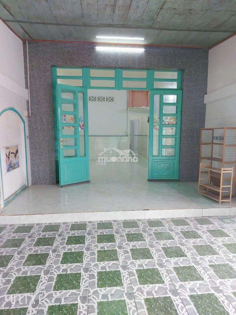 Cho thuê nhà xã phong phú gần chợ phú lạc ql50