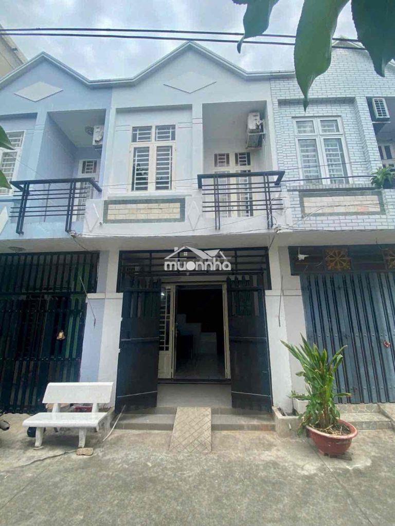 Nhà thuê 1368 lê văn lương, phước kiển,nhà bè. giá : 8 triệu/ tháng