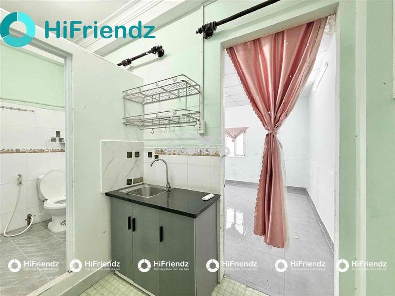 Căn hộ 1pn tách bếp giá rẻ - cửa sổ trời - đi bộ qua nhà thờ phaolô
