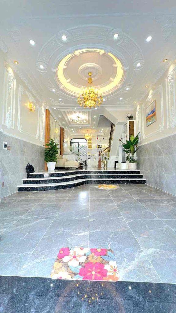 Nhà phố phong cách hoàng gia -xây dựng mới kdc dân trí đào tông nguyên - 3