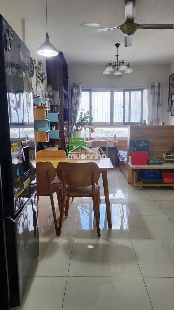 Bán căn hộ green town bình tân b1 2pn 2wc full nội thất giá 3 tỷ