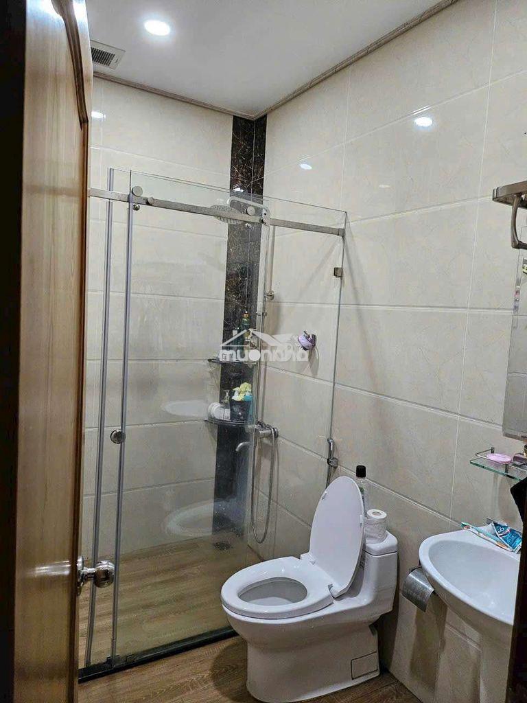 Cho thuê nhà bình lợi hẻm 10m 6pn 4wc full nội thất 4m x 20m - 4
