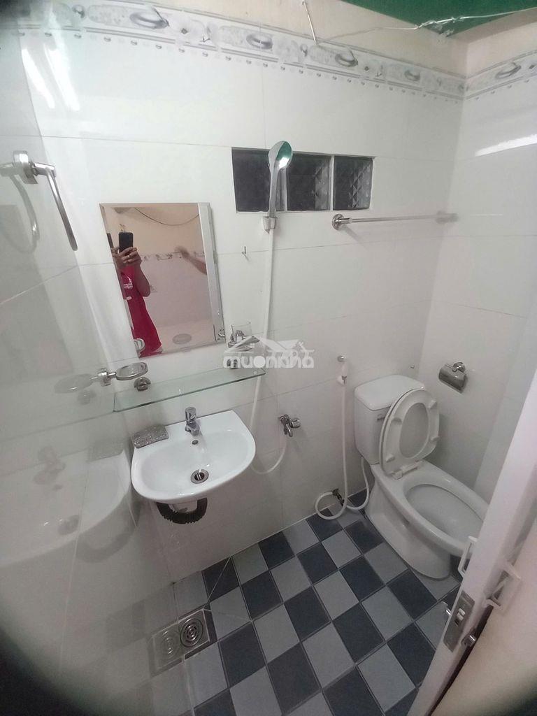𝐏𝐇Ò𝐍𝐆 𝐓𝐑ọ 𝐃à𝐍𝐇 𝐂𝐇𝐎 𝐍ữ 𝐍𝐕𝐕𝐏, 𝐒𝐕 (chung chủ) - 4