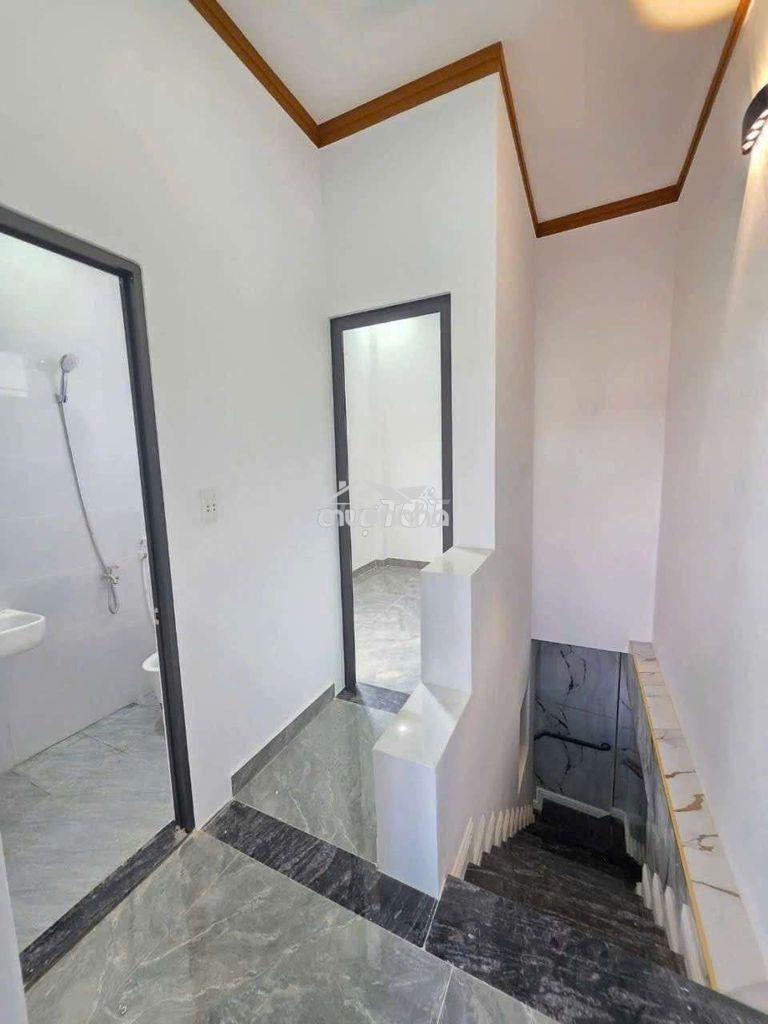 Bán nhà sổ riêng dĩ an  - 4