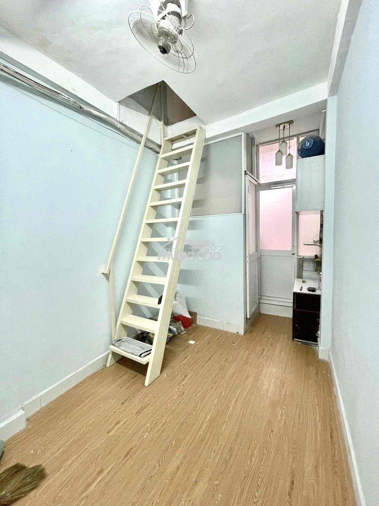 Bán nhà quận 1 hẻm nhỏ đề thám – 2 tầng 3pn 3wc – giá chốt 3,7 tỷ - 2