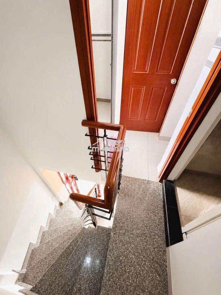 Nhà 2 tầng btct - 2pn 2wc mới ở ngay - 23m² hoàn công đủ - 4