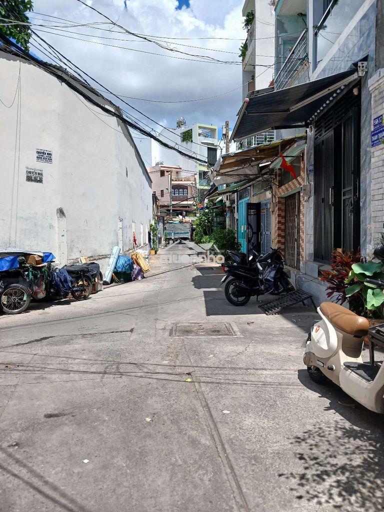 Bán nhà đẹp, ngay an dương vương , sát mặt tiền xe tải, nhỉh 4tỷ lớn
