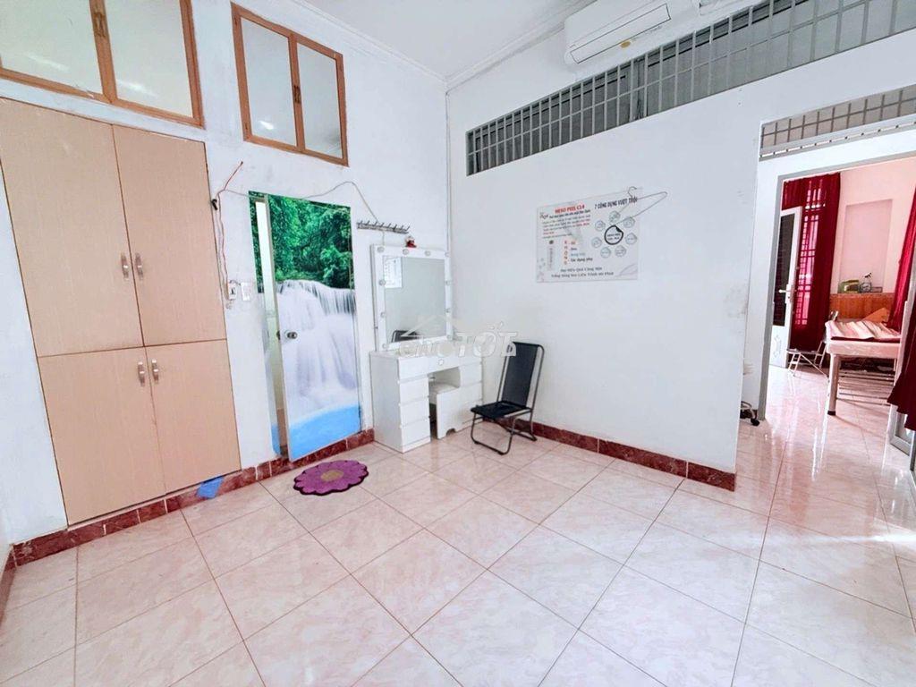 Căn góc đường trường chinh p 11,tân bình ,ngang 5m - 65m2, giá:6.2tỷ - 3