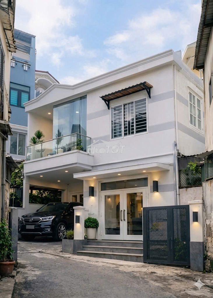 Bán nhà hẻm 686🔸chuẩn 7m🔸cách mạng tháng 8🔸8x.7.15m🔸2 tầng 3pn, 8.2 tỷ