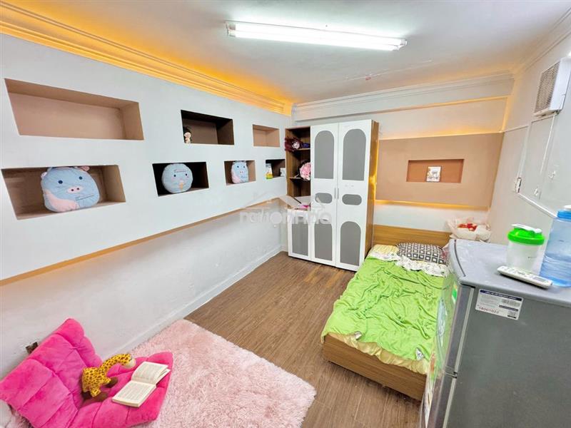 Phòng dưới trệt, tách bếp, full nội thất 25m2 giá 3tr5