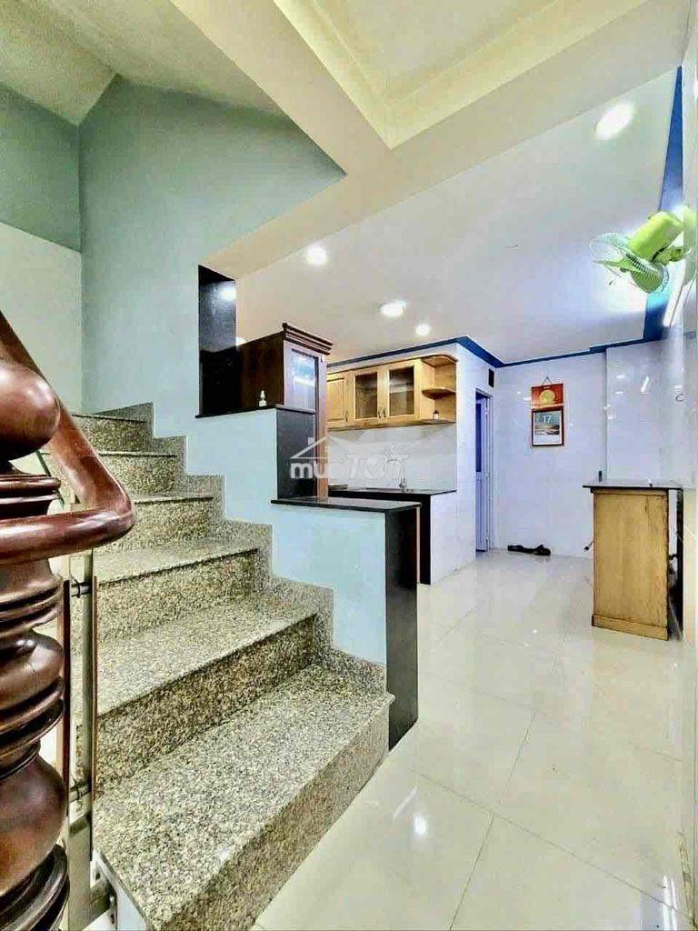 Hẻm xe hơi 279/8a nguyễn đình chiểu, q3, 3phòng ngủ - 2