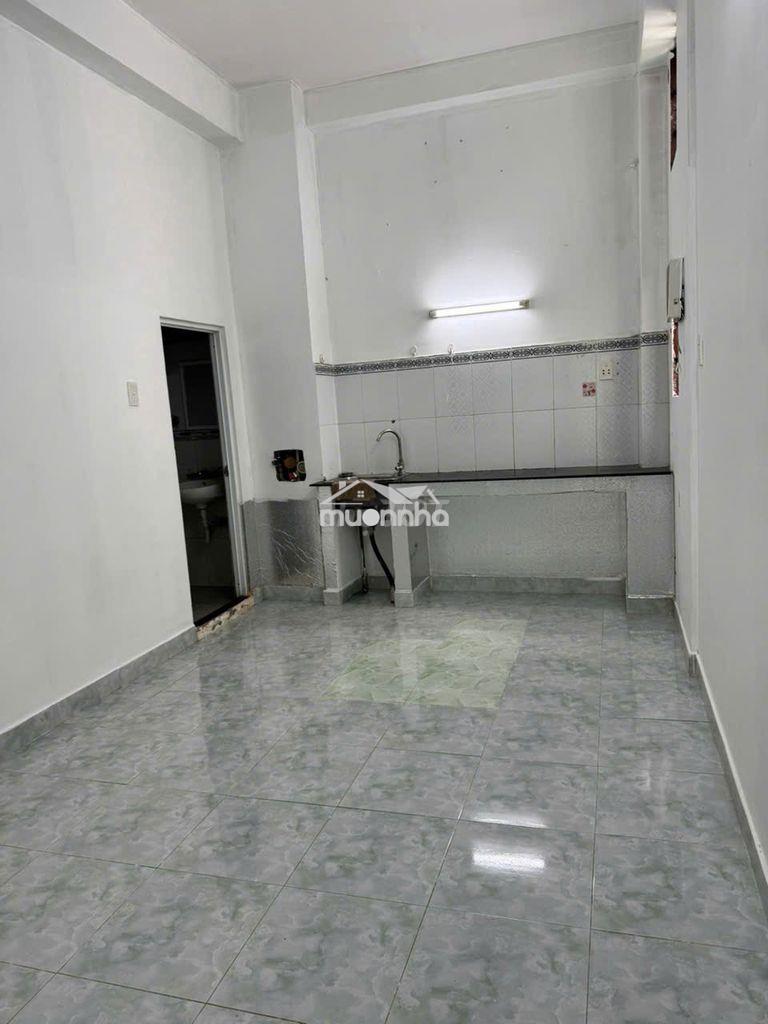 Phòng đẹp đối diện etown cộng hòa - 3