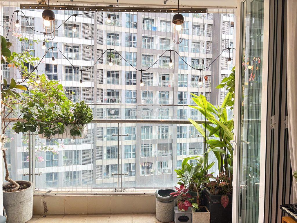 Bán căn hộ 2pn toà p1, 72m2, có sổ lâu dài. view hồ bơi. giá 8.8 tỷ.  - 2