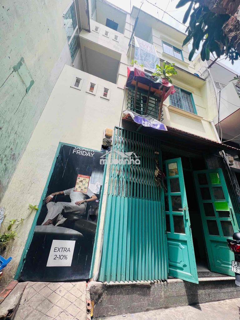 Nhà ngô gia tự ,hơn 40m2 ,sd hơn 100m2  1xẹt gần mặt tiền , 3tầng btct
