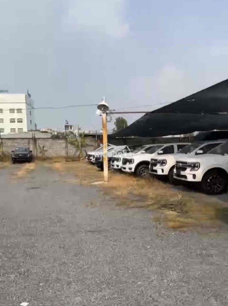 Cho thuê mặt bằng làm bãi xe, kho khu vực “ ngã tư ga”