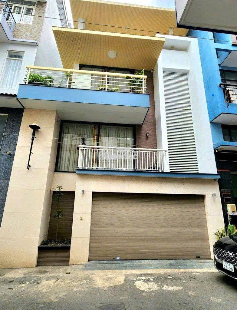 👉 Nhà rộng hxh cửu long_q.tb_8x20m, trệt 3 lầu, sẵn máy lạnh.