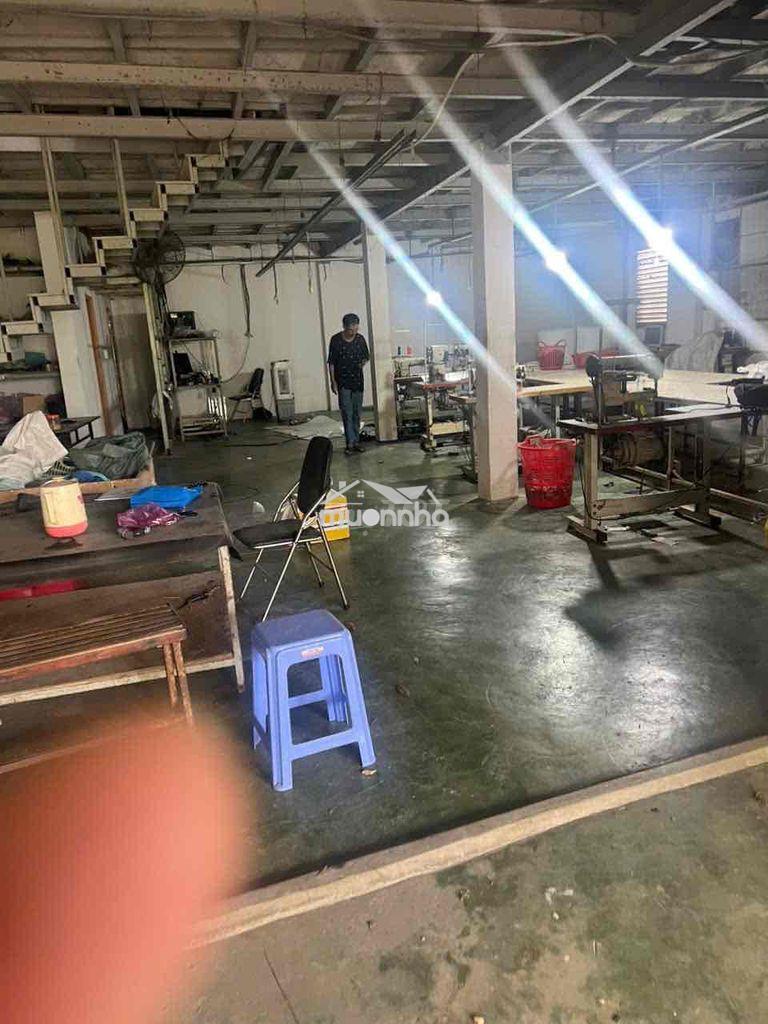Bán nhà xưởng 10*20= 200m2 ( tổng sử dụng 400m) - 4